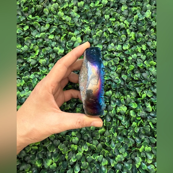 Titanium Quartz - Picture 3 of 5